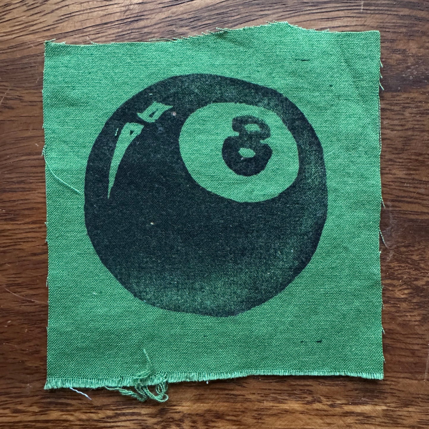 GREEN 8-BALL