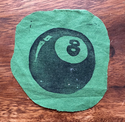 GREEN 8-BALL